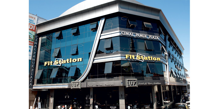 Cemal Pamuk Plaza-0 